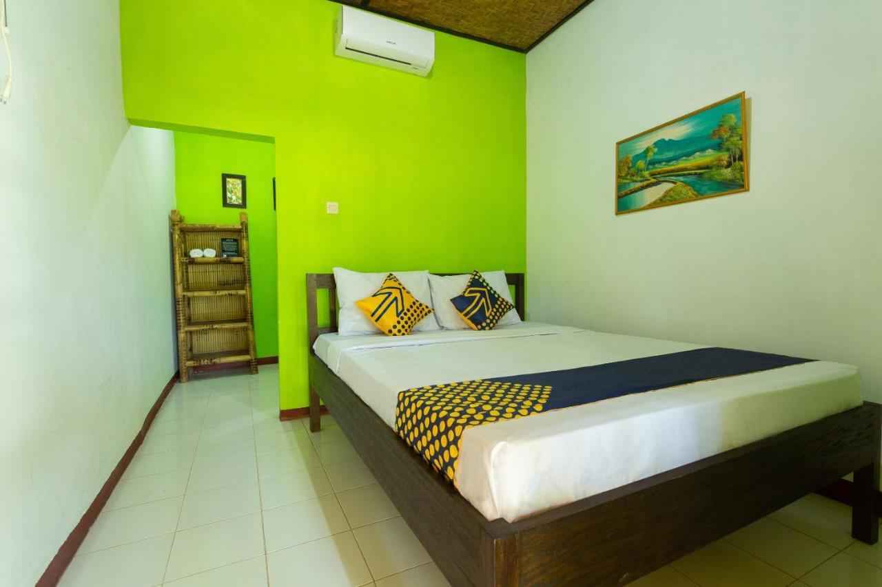 Spot On 1879 Lendang Homestay Mangsit Екстер'єр фото