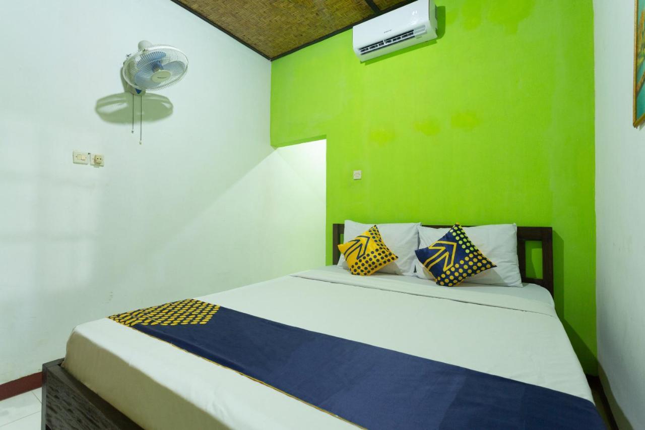 Spot On 1879 Lendang Homestay Mangsit Екстер'єр фото