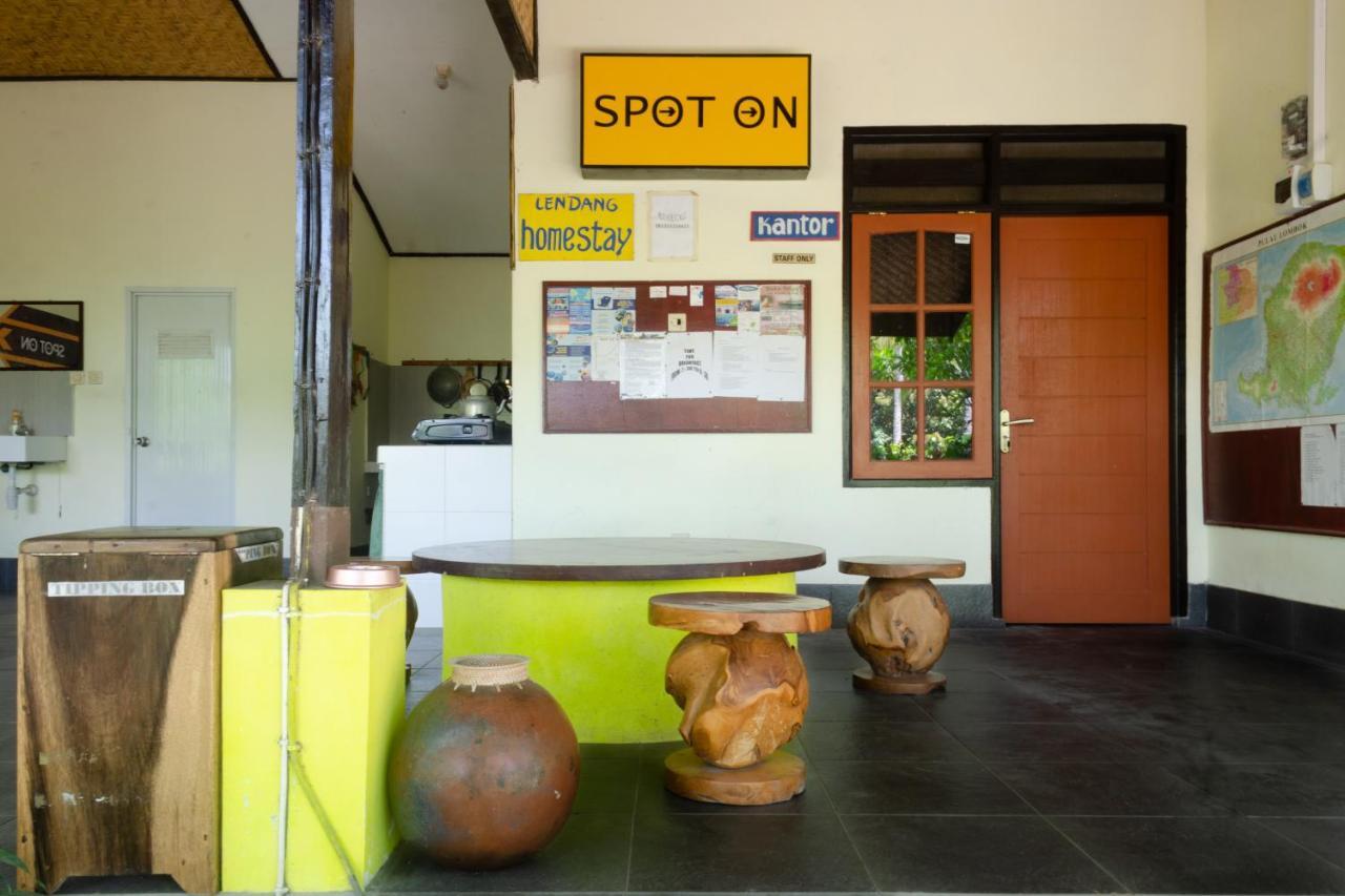 Spot On 1879 Lendang Homestay Mangsit Екстер'єр фото